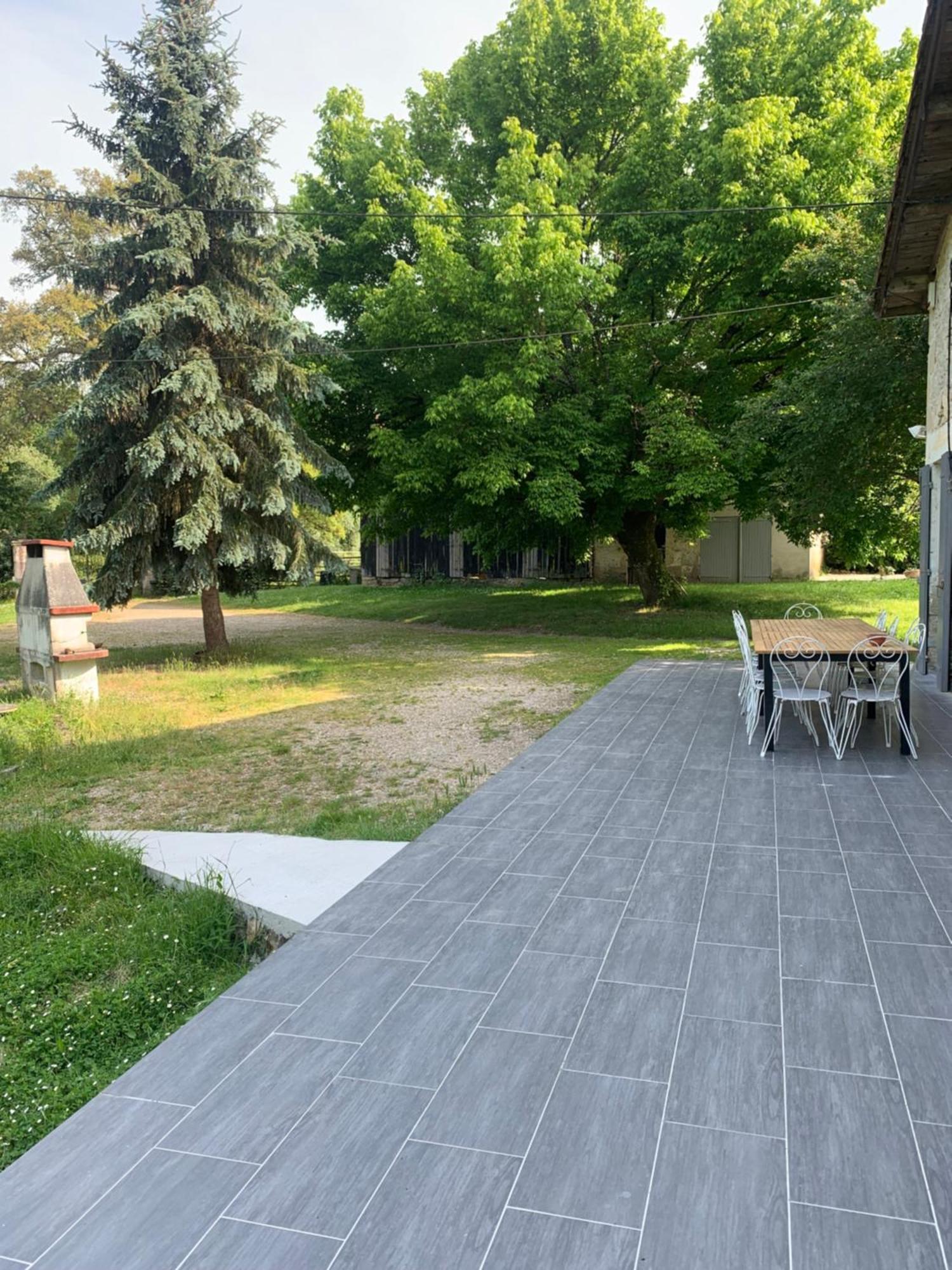 Maison D'Emmannaelle Auros Exterior photo